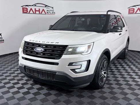 Used 2017 Ford Explorer Sport AWD/4WD image 3