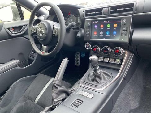 New 2026 Toyota GR86 Premium RWD image 6