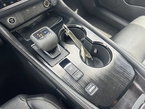 Certified 2021 Nissan Rogue SL w/ Premium Package FWD image 7