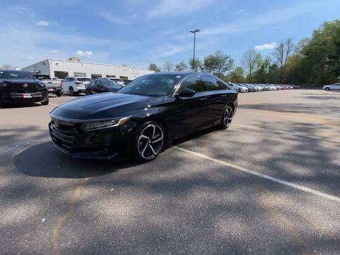 Used 2022 Honda Accord Sport image 8