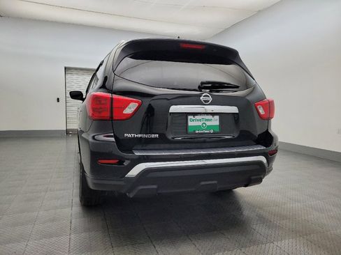 Used 2020 Nissan Pathfinder S image 6