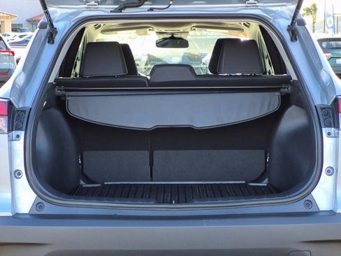 Used 2026 Toyota Corolla Cross LE image 6