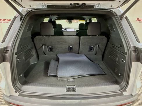 Used 2024 Chevrolet Traverse LT AWD/4WD image 28