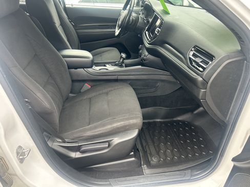 Used 2021 Dodge Durango SXT AWD/4WD image 19