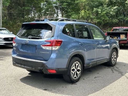 Used 2019 Subaru Forester Premium w/ All-Weather Package AWD/4WD image 22