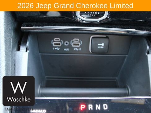 Used 2026 Jeep Grand Cherokee Limited w/ Trailer Tow Package AWD/4WD image 32