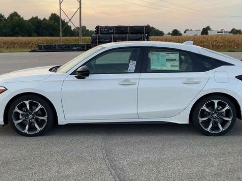 New 2026 Honda Civic Sport Touring image 5