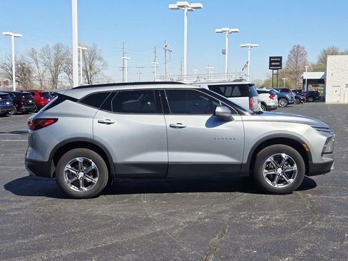 Used 2024 Chevrolet Blazer LT w/ Convenience Package image 2