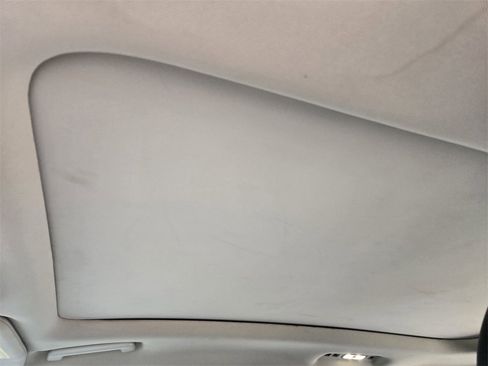 Used 2018 Ford Edge Titanium w/ Equipment Group 302A image 18