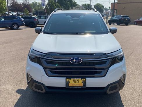 Certified 2025 Subaru Forester Limited AWD/4WD image 2