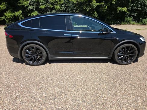 Used 2020 Tesla Model X Long Range AWD/4WD image 18