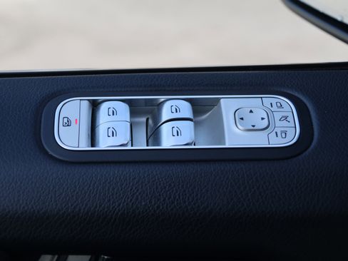 Used 2021 Mercedes-Benz G 63 AMG 4MATIC image 13