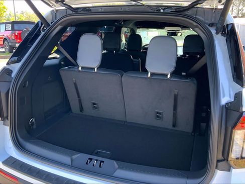 New 2026 Ford Explorer ST-Line w/ ST-Line Street Pack RWD image 18