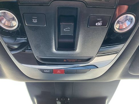 Used 2025 Kia K5 GT-Line w/ GT-Line Premium Package FWD image 25
