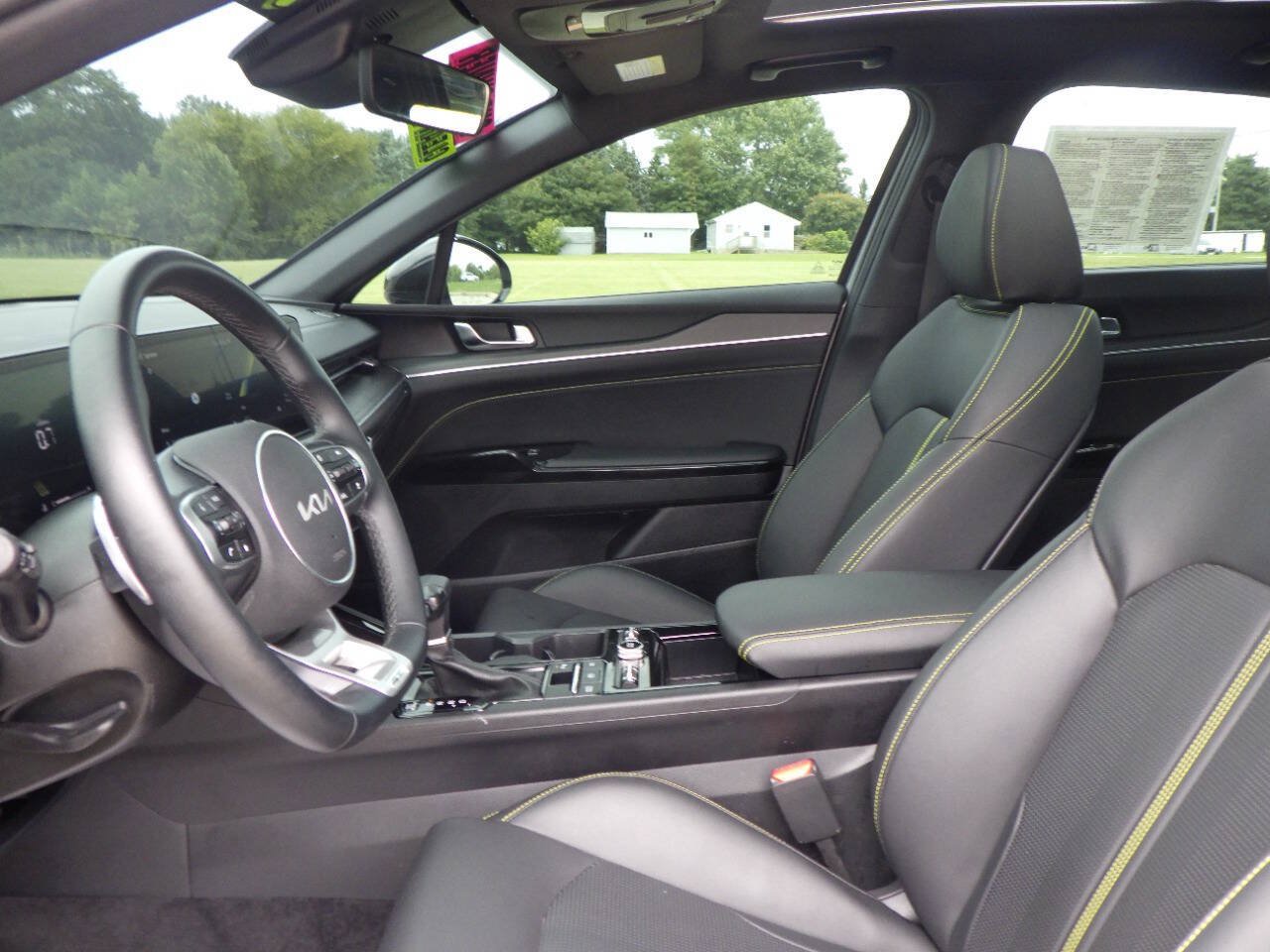 Used 2025 Kia K5 GT FWD image 10