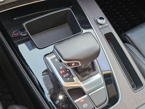 Used 2021 Audi Q5 Prestige image 27