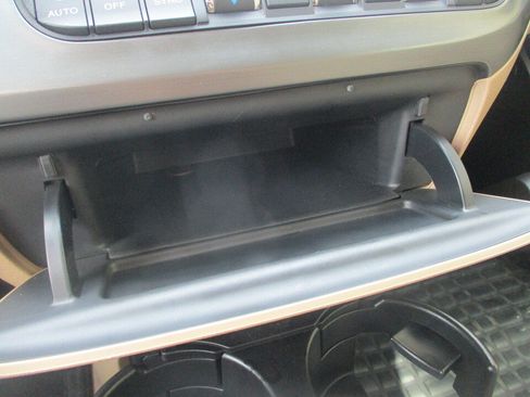 Used 2005 Honda Odyssey EX-L image 48