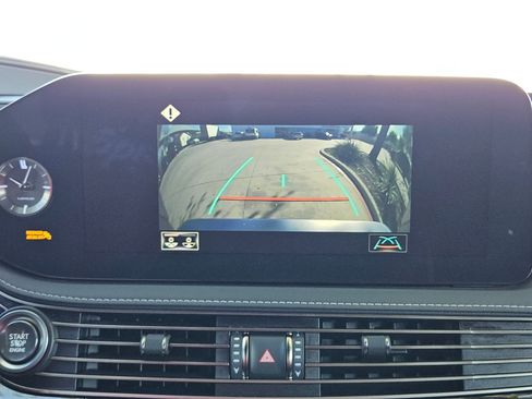 Used 2021 Lexus LS 500 image 18