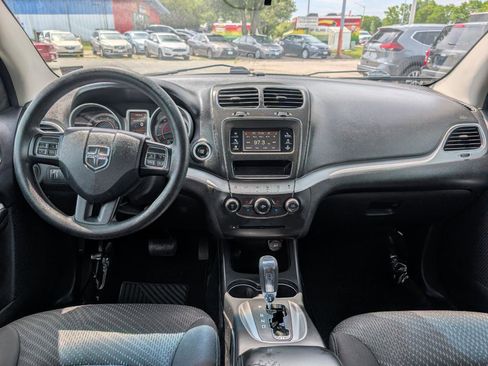 Used 2014 Dodge Journey SXT AWD/4WD image 30