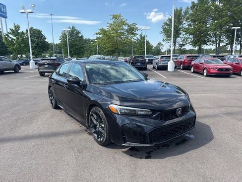 Used 2025 Honda Civic Sport image 4