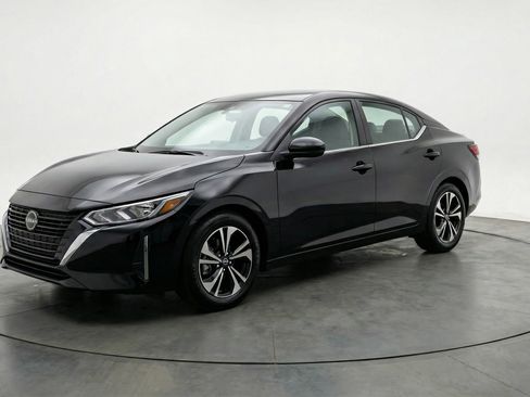 Used 2025 Nissan Sentra SV FWD image 3