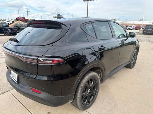 Used 2024 Dodge Hornet GT w/ GT Blacktop Package AWD/4WD image 4