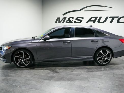 Used 2018 Honda Accord LX image 3
