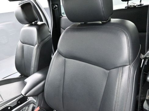 Used 2019 Ford Ranger XL image 14