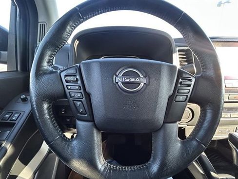 Used 2023 Nissan Frontier SV w/ SV Convenience Package image 10