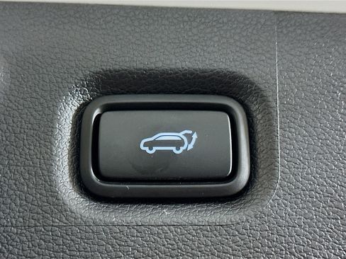 Used 2023 Hyundai Santa Fe SEL image 31