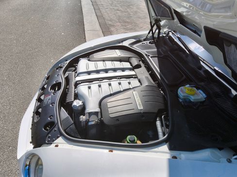 Used 2013 Bentley Flying Spur Flying Spur image 42