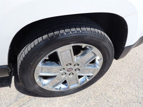 Used 2017 GMC Acadia Limited SLT AWD/4WD image 18