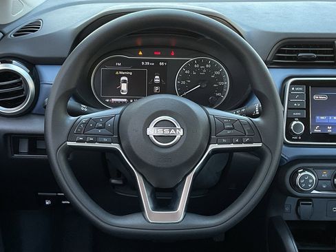 Used 2025 Nissan Versa SV image 20