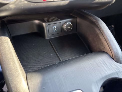 Certified 2020 Ford Escape SE image 25