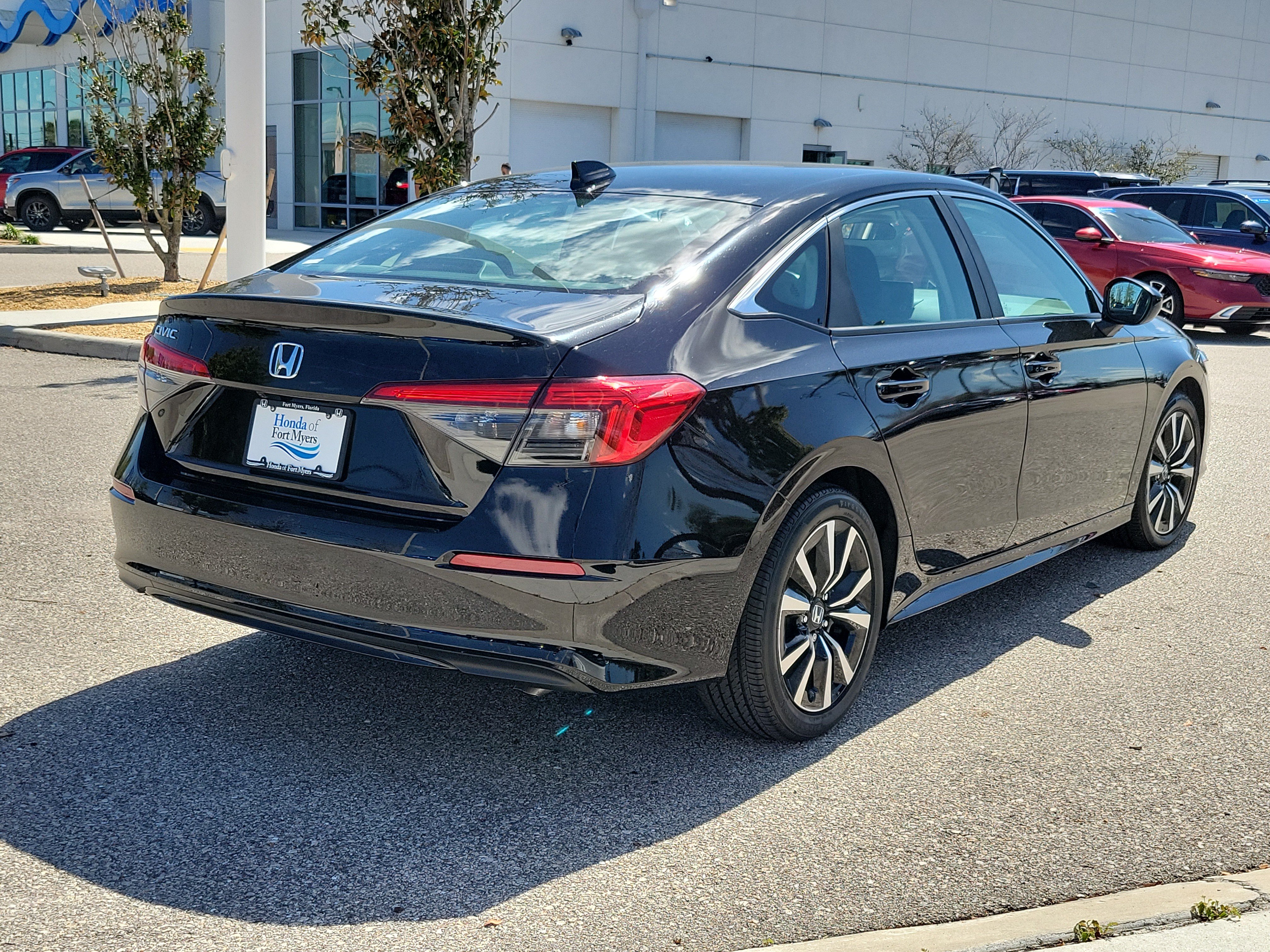 Used 2024 Honda Civic EX image 6