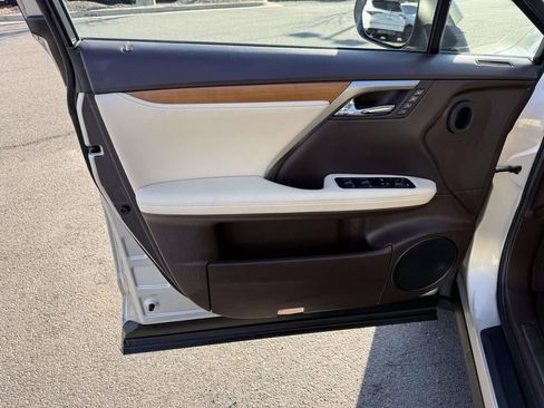 Used 2020 Lexus RX 350 w/ Premium Package image 12