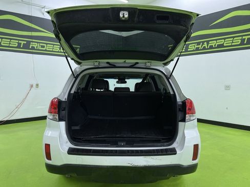 Used 2013 Subaru Outback 3.6R Limited image 9
