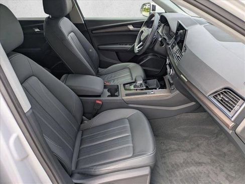 Used 2023 Audi Q5 2.0T Premium Plus w/ Premium Plus Package AWD/4WD image 22