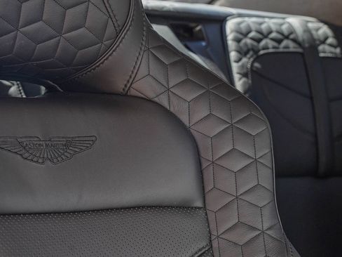 Used 2019 Aston Martin DBS Superleggera RWD image 41