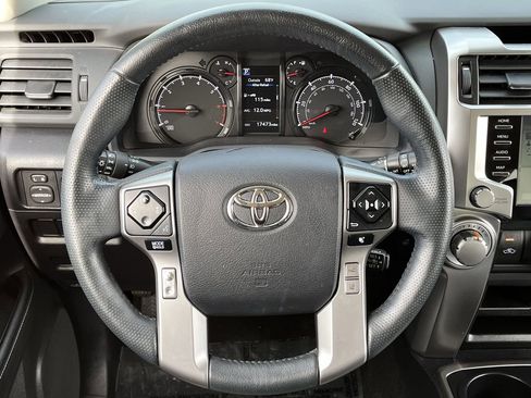 Used 2024 Toyota 4Runner SR5 Premium w/ Moonroof Package RWD image 11