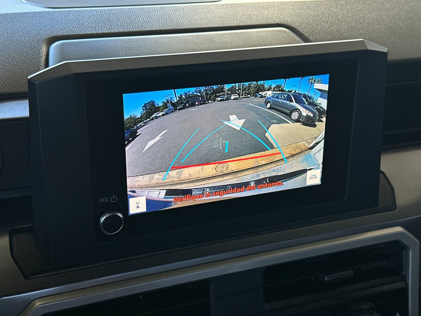 Used 2024 Toyota Tacoma SR5 AWD/4WD image 16