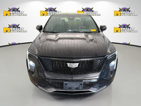 Used 2024 Cadillac XT4 Sport AWD/4WD image 2