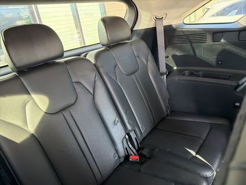 Certified 2023 Kia Sorento SX image 33