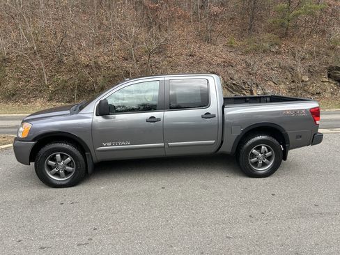 Used 2015 Nissan Titan PRO-4X w/ Pro-4x Luxury Package image 4