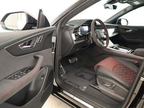 New 2026 Audi RS Q8 performance image 14