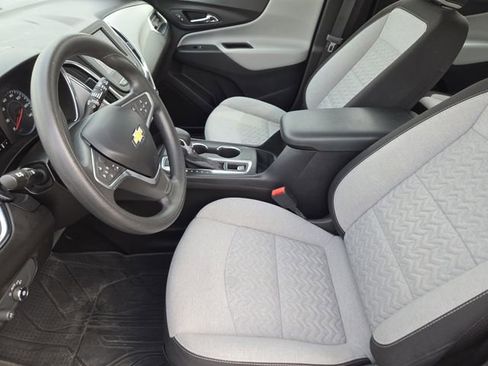 Used 2022 Chevrolet Equinox LS w/ LPO, Floor Liner Package image 14