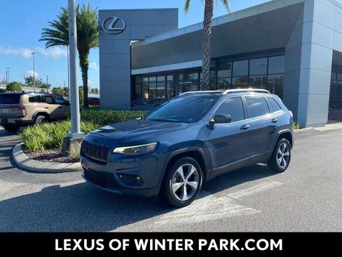 Used 2021 Jeep Cherokee Limited image 1