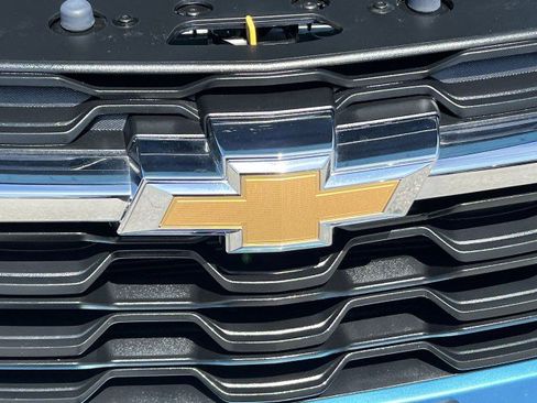 Used 2025 Chevrolet Trax LT w/ Driver Confidence Package image 30