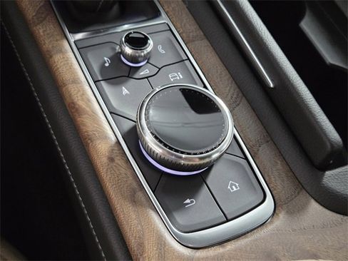 Certified 2025 Cadillac CT5 Premium Luxury image 27