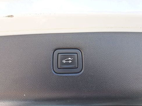 Used 2020 Chevrolet Blazer LT image 7